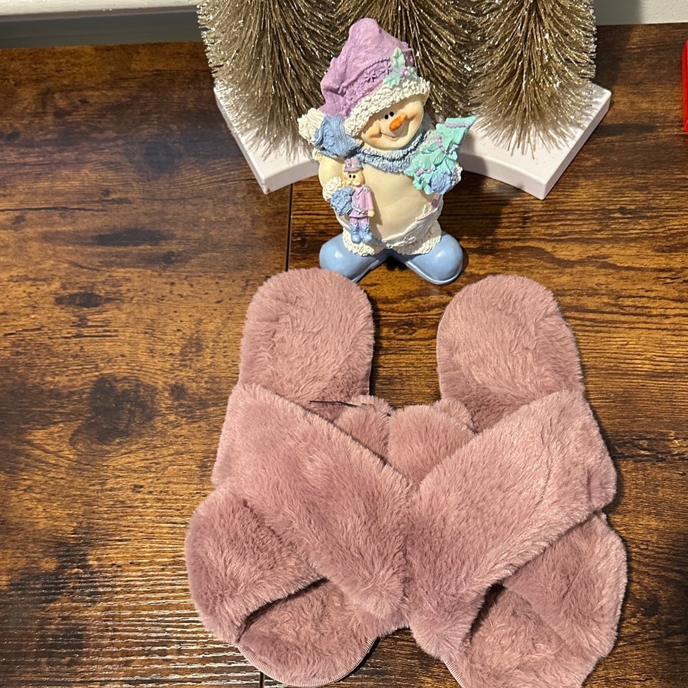 Cozy Pink Fuzzy Slippers